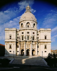 Церковь Санта Энграсия (Лиссабон)
